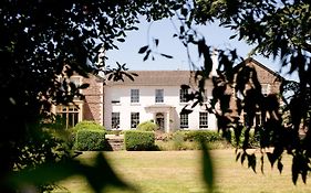 Glewstone Court Country House Hotel